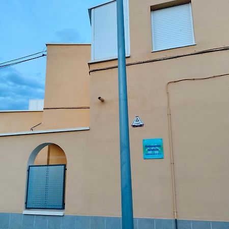 Alojamiento Las Dunas Alto 塔韦尔纳斯 外观 照片